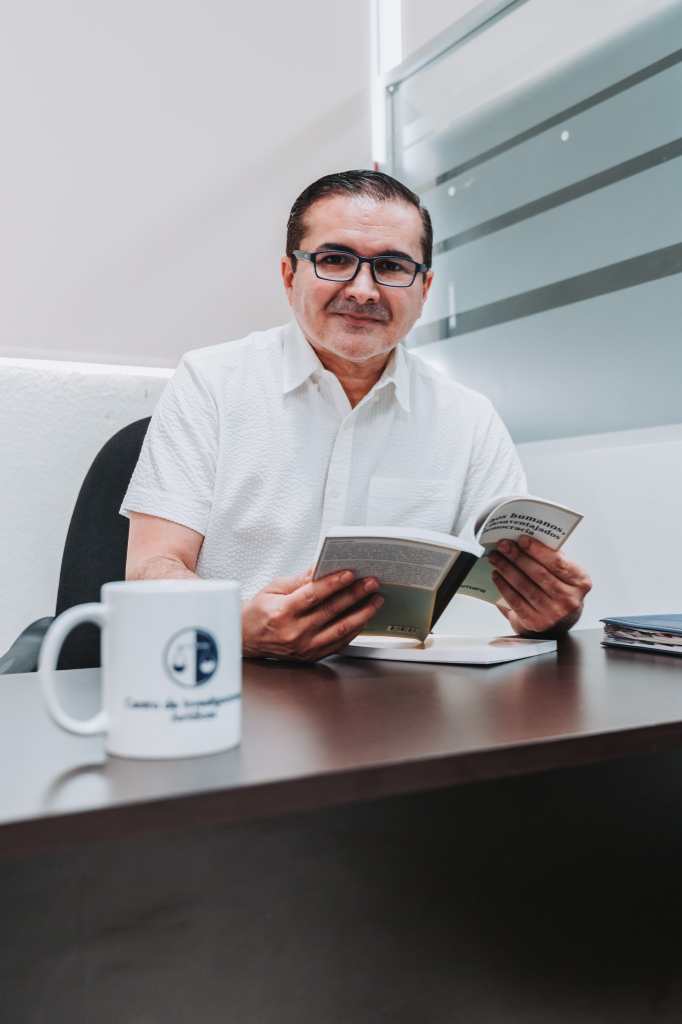 Dr. Fernando
